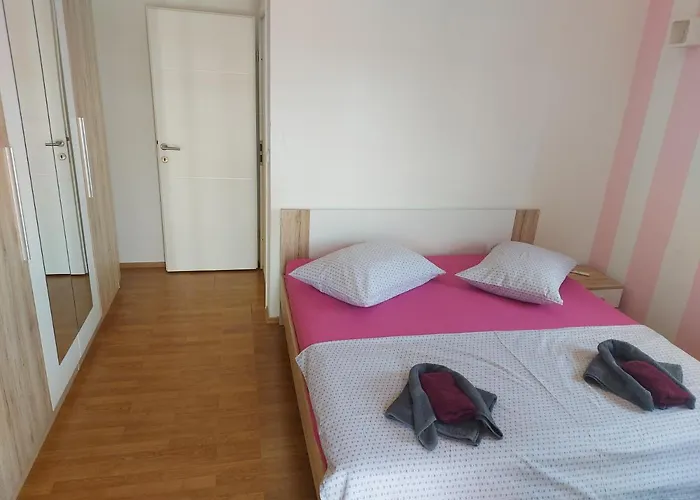 Great View Comfortable Apartment Whit Free Parking