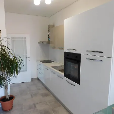 Great View Comfortable Apartment Whit Free Parking Split Exterior photo