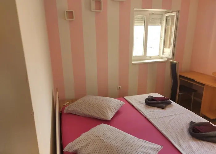 Great View Comfortable Apartment Whit Free Parking